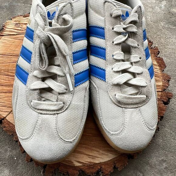 Adidas Gazelle Sala Sneakers in Off-White & Blue Size 10 main image 6